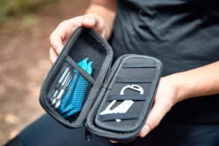 Fidlock TWIST Toolbox Set + Bike Base - Schwarz -One Hundred Percent Store 09635 BLK fidlock TWIST toolbox bikebase outdoor 01