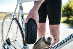 Fidlock TWIST Toolbox Set + Bike Base - Schwarz -One Hundred Percent Store 09653 BLK fidlock TWIST toolbox bikebase outdoor 04