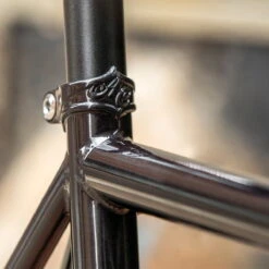 All-city Big Block Komplettrad - Black/Grey -One Hundred Percent Store 20201122 ACT BigBlock StPaul VanityPhotos 568206 017 CropumzG048DOUib3