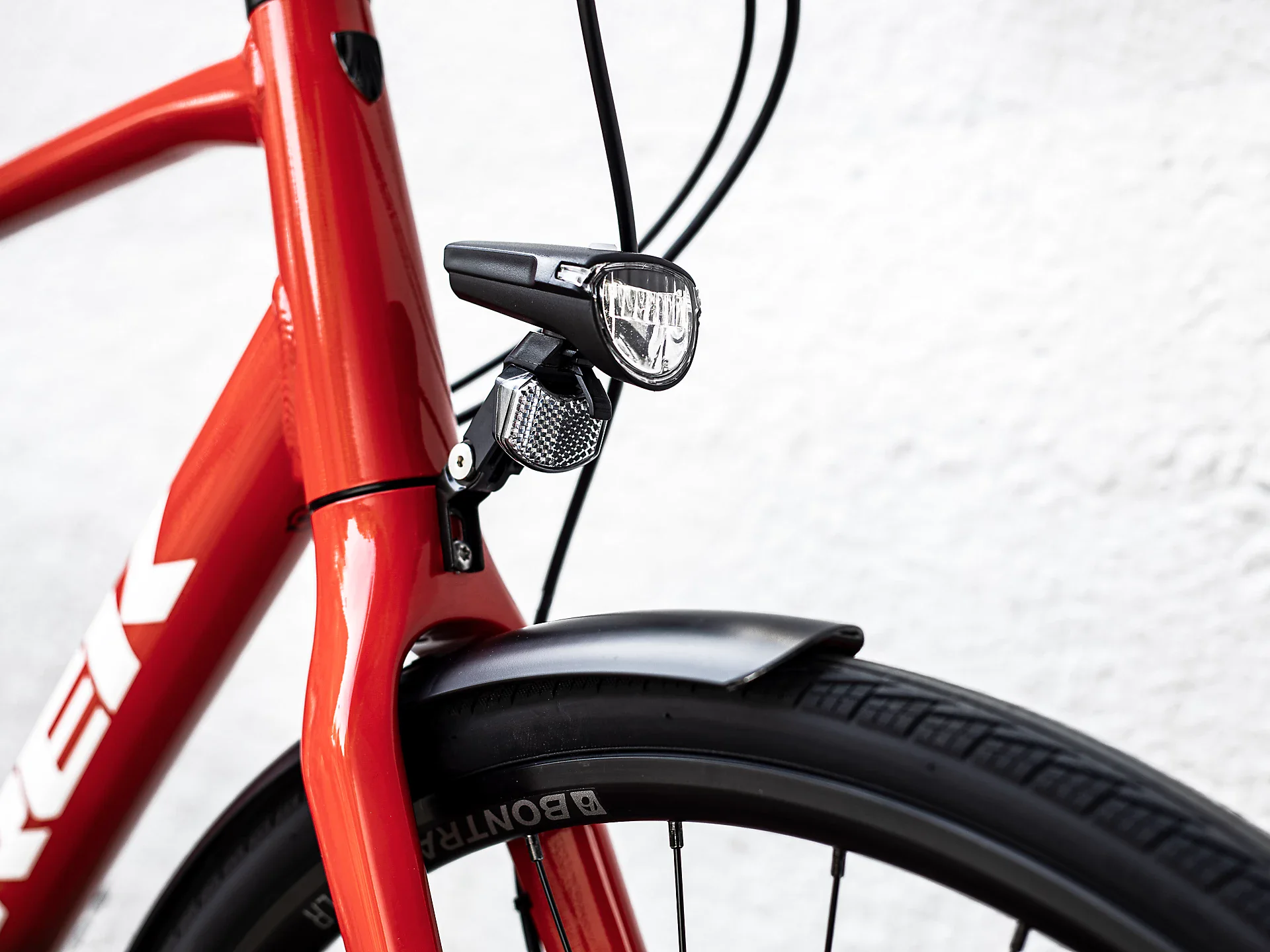 Trek FX 3 Disc Equipped Viper Red To Cobra Blood Fade 9 Trek FX 3 Disc Equipped Viper Red To Cobra Blood Fade – Bild 9